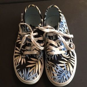 Great Condition Kids Vans